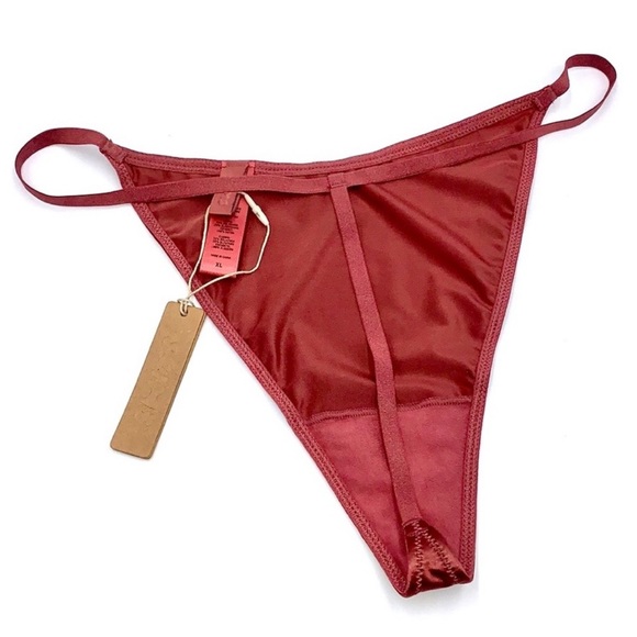 SKIMS Stretch Satin Dipped T-String Thong in Berry - Picture 2 of 7